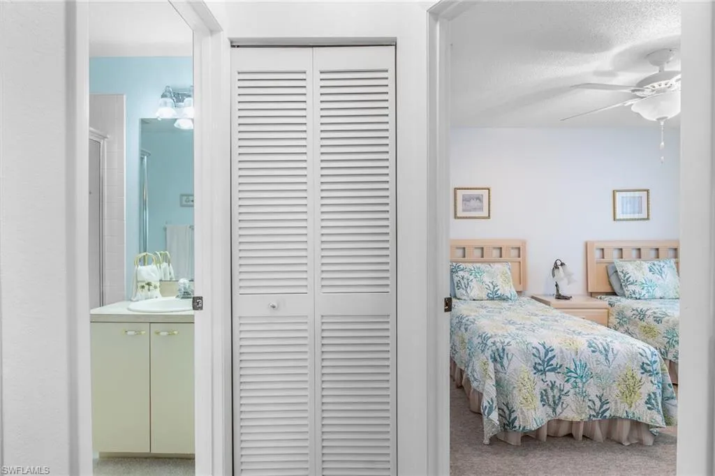 25100 Sandhill BLVD, Punta Gorda, FL 33983,225046761