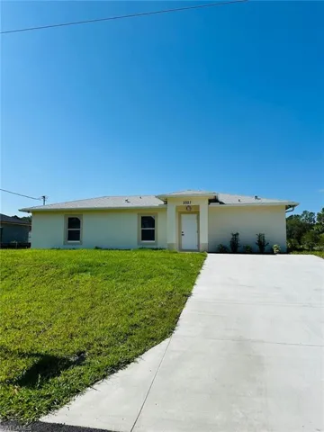 3307  40th W ST, Lehigh Acres, FL 33971