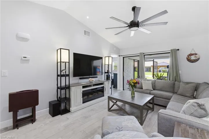 16521 Bayleaf Ln 66, Fort Myers, Florida 33908