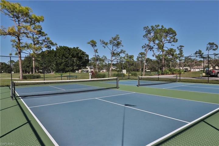 Tennis & Pickle Ball