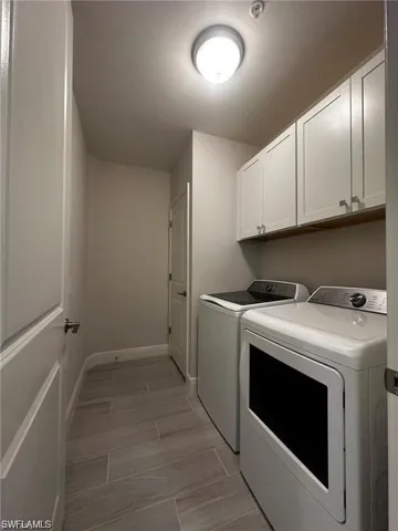 2646 Seychelles Cir 2701, Naples, Florida 34112