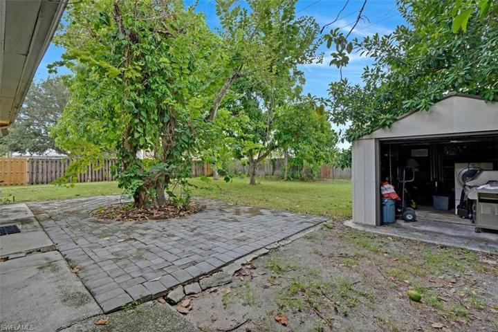 Currently used as a Shed but can be a 1 Car Garage.