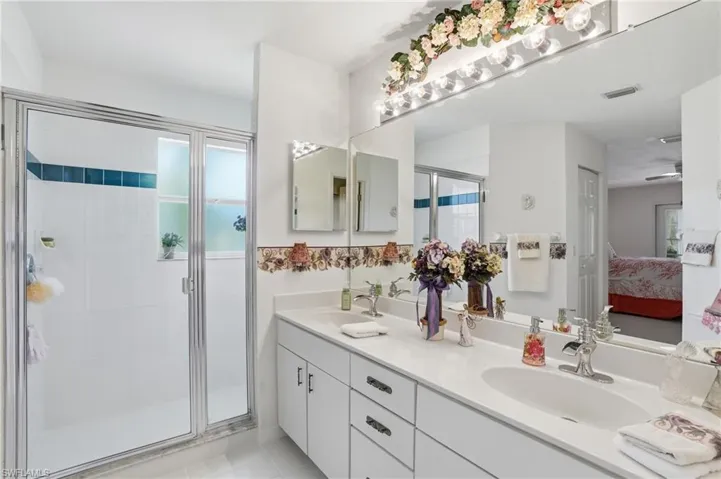 4417 Sw 25th Pl, Cape Coral, Florida 33914