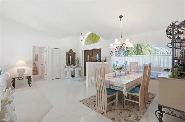 4417 Sw 25th Pl, Cape Coral, Florida 33914