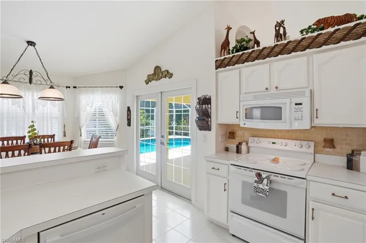 4417 Sw 25th Pl, Cape Coral, Florida 33914