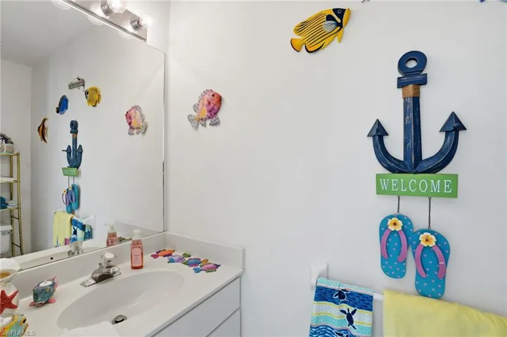4417 Sw 25th Pl, Cape Coral, Florida 33914