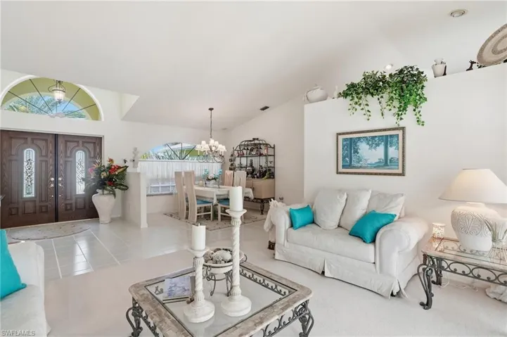 4417 Sw 25th Pl, Cape Coral, Florida 33914