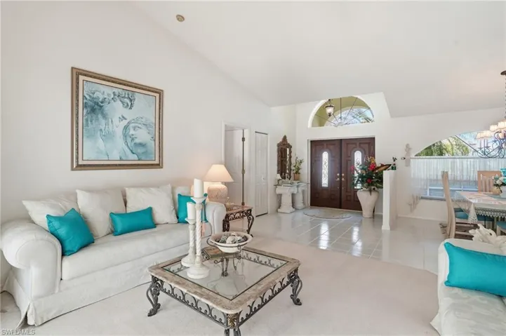 4417 Sw 25th Pl, Cape Coral, Florida 33914