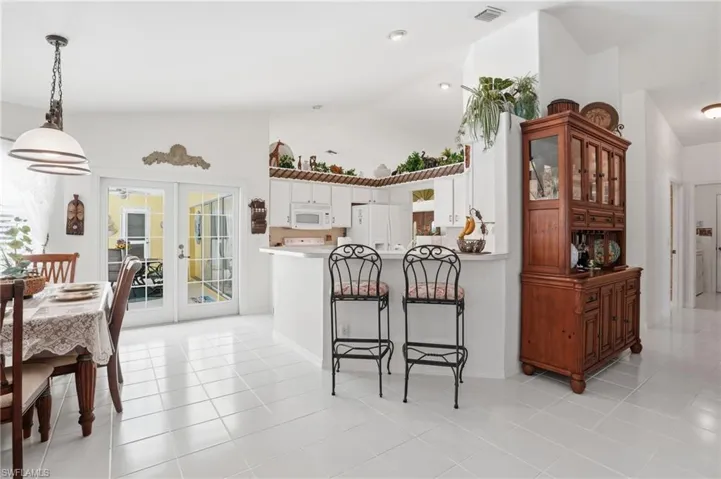 4417 Sw 25th Pl, Cape Coral, Florida 33914