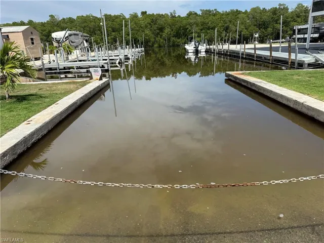 675 Copeland Ave S, Everglades City, Florida 34139