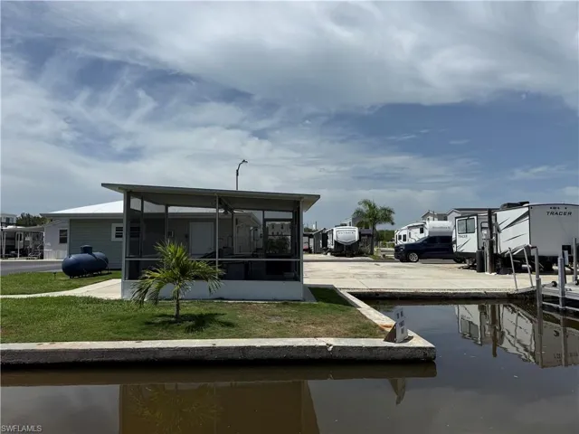 675 Copeland Ave S, Everglades City, Florida 34139