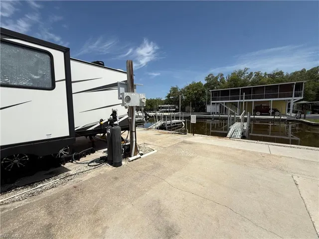 675 Copeland Ave S, Everglades City, Florida 34139