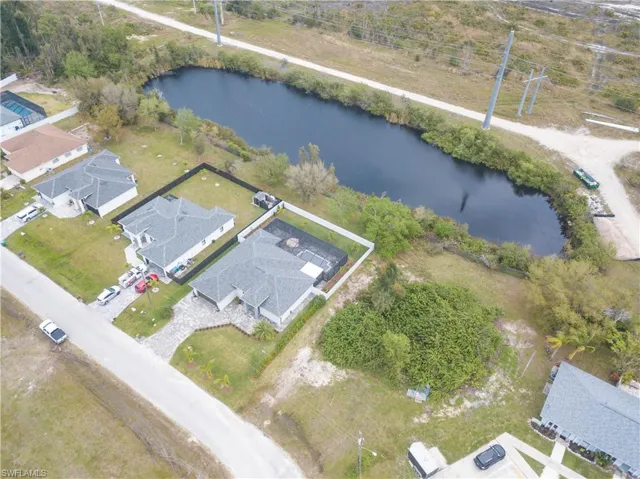 371 SW 24th  CT, Cape Coral, FL 33991