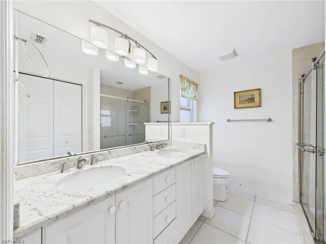Master Bathroom with walk-in Shower