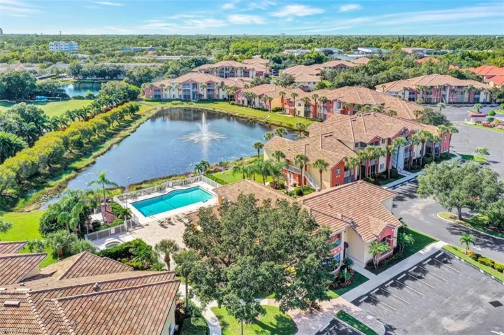 6380 Aragon WAY # 204, FORT MYERS FL 33966