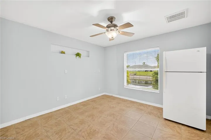 2202 NE 18th  ST, Cape Coral, FL 33909