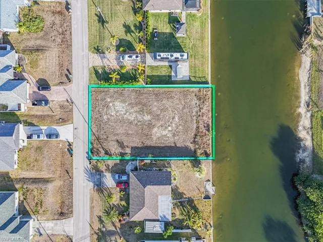 322 Ne 20th St, Cape Coral, Florida 33909