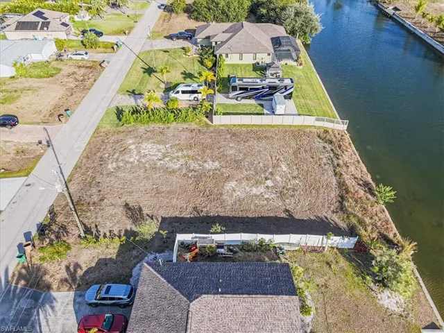 322 Ne 20th St, Cape Coral, Florida 33909