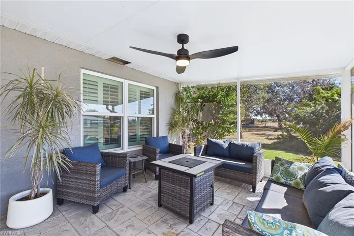 3008 Redwood Ln, Labelle, Florida 33935