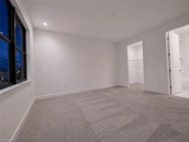12236 Red Pine Pl, Estero, Florida 33928