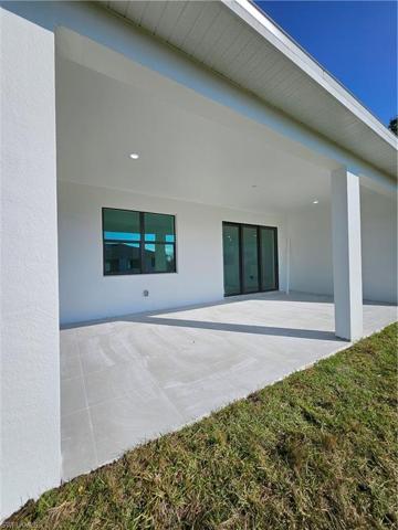 2703  66th W ST, Lehigh Acres, FL 33971