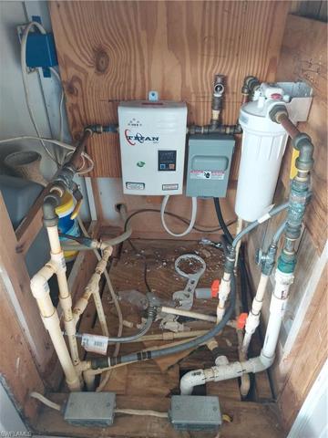 Tankless on demand hot water heater