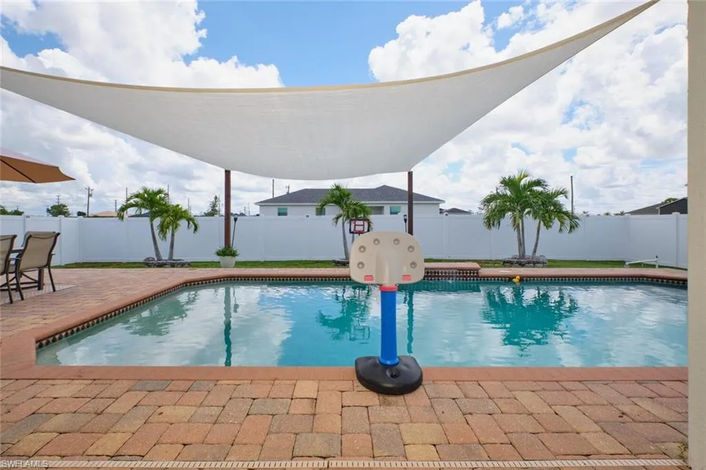 2309 10th AVE, Cape Coral, FL 33993,224071011