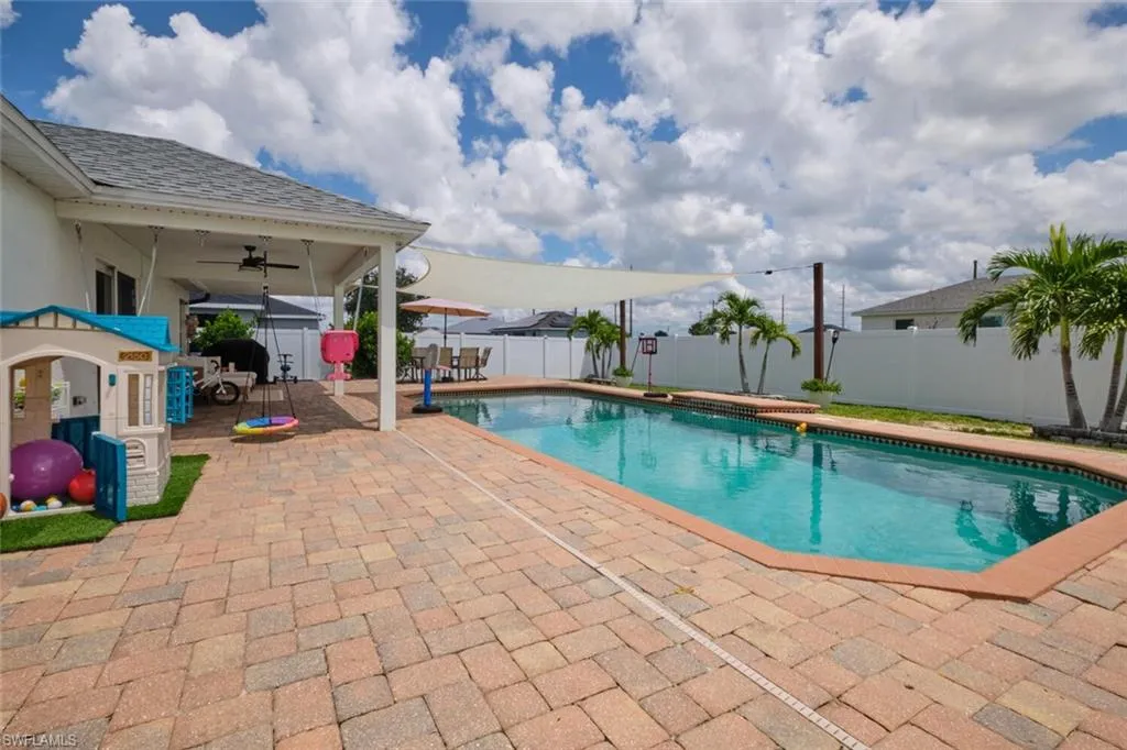 2309 10th AVE, Cape Coral, FL 33993,224071011