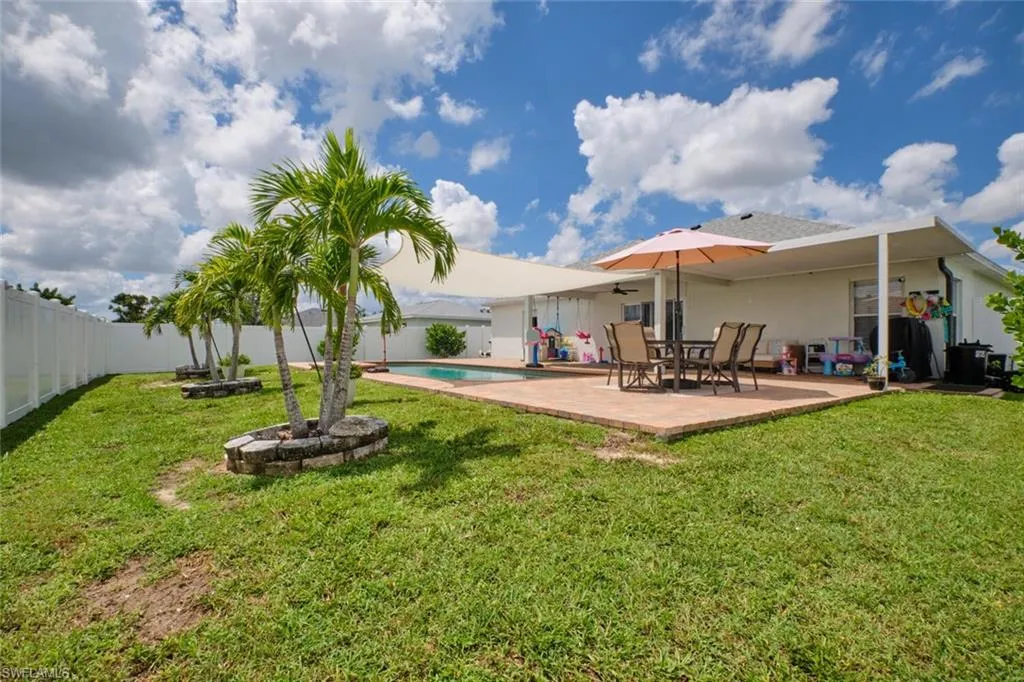 2309 10th AVE, Cape Coral, FL 33993,224071011