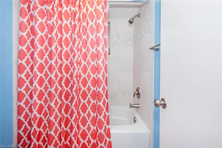 Master bathroom.