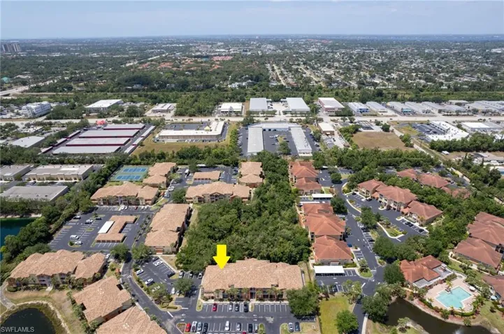 6401  Aragon  WAY, Fort Myers, FL 33966