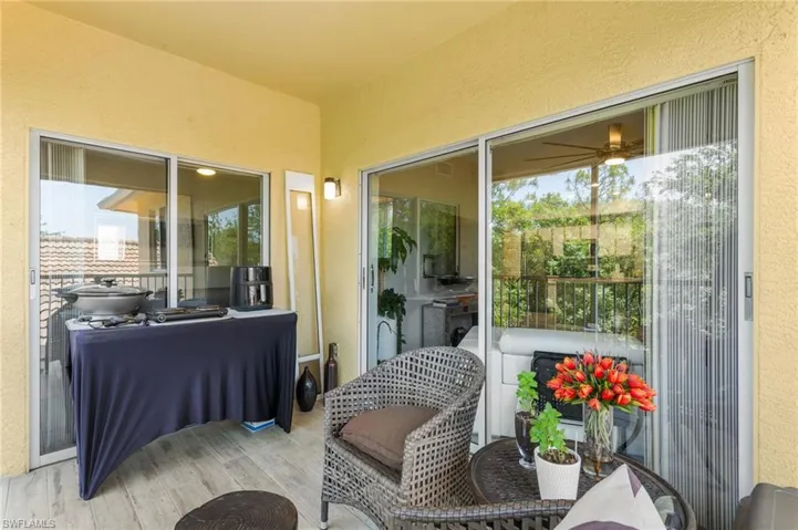6401  Aragon  WAY, Fort Myers, FL 33966