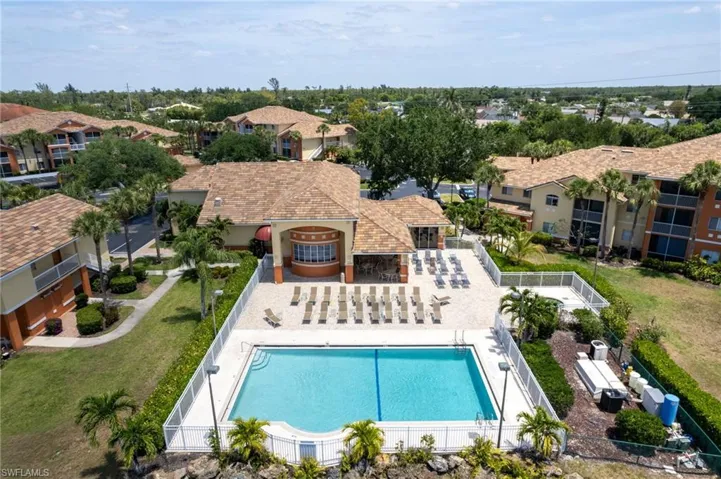 6401  Aragon  WAY, Fort Myers, FL 33966