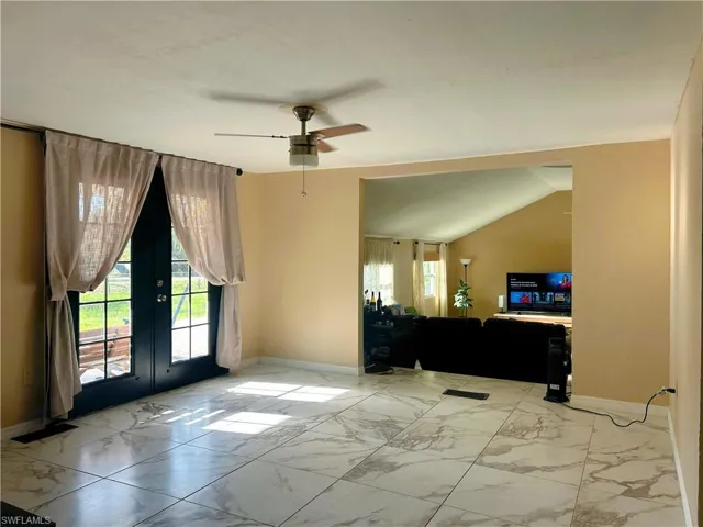 2861 N 2nd  ST, North Fort Myers, FL 33917