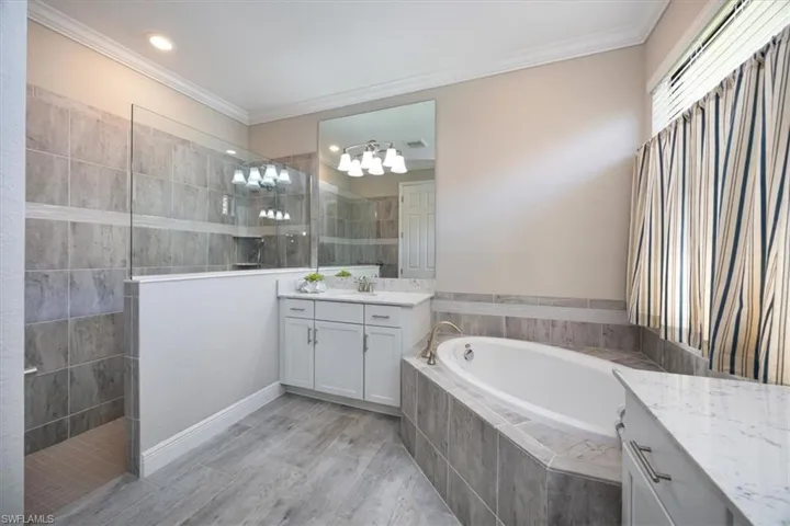 2014  Mustique  ST, Naples, FL 34120