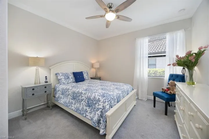 2014  Mustique  ST, Naples, FL 34120