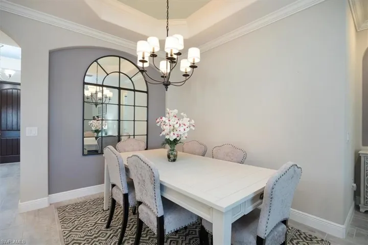 2014  Mustique  ST, Naples, FL 34120