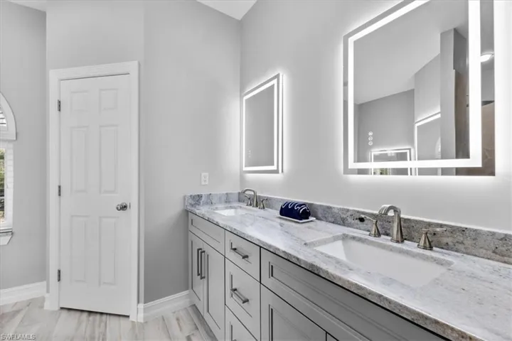 219 NW 12th  LN, Cape Coral, FL 33993