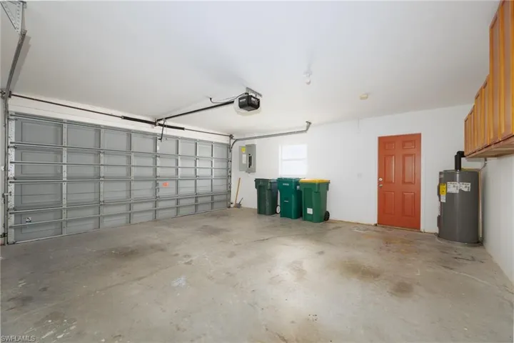 3761  39th NE AVE, Naples, FL 34120