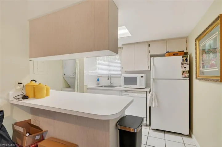 3351  Royal Canadian  TRCE, Fort Myers, FL 33907