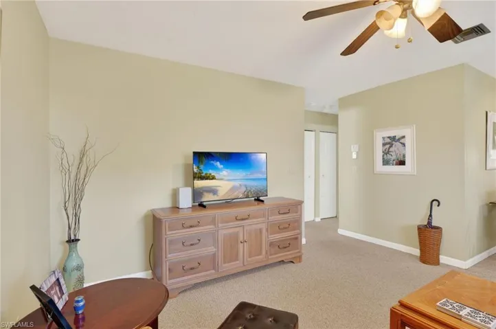 3351  Royal Canadian  TRCE, Fort Myers, FL 33907
