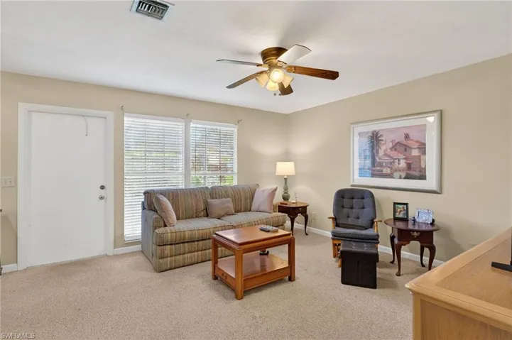 3351  Royal Canadian  TRCE, Fort Myers, FL 33907