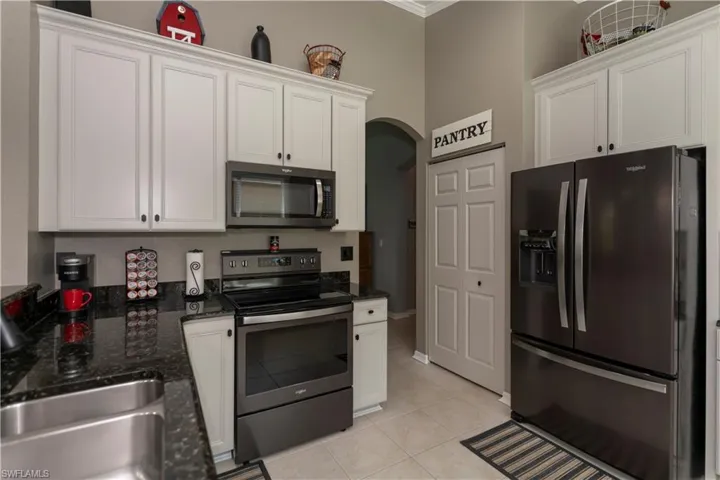 3444  Dandolo  CIR, Cape Coral, FL 33909