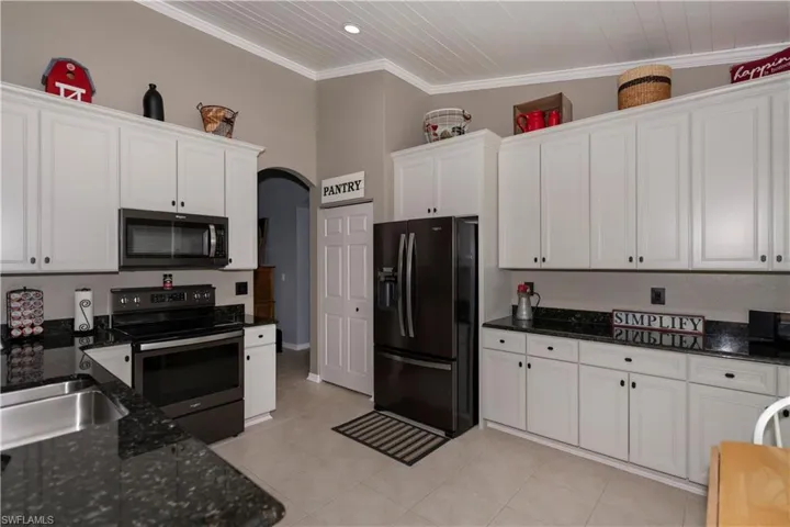 3444  Dandolo  CIR, Cape Coral, FL 33909