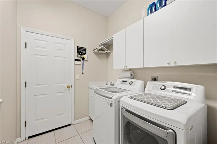 12661  Allendale  CIR, Fort Myers, FL 33912