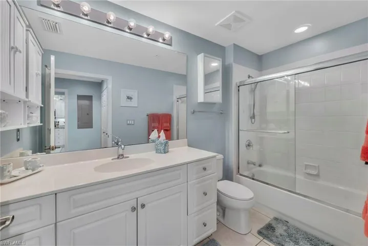 401 Bayfront Pl 3304, Naples, Florida 34102