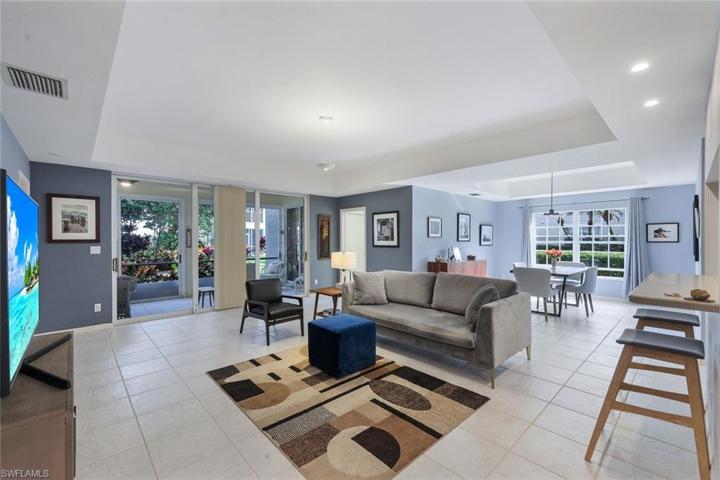 166 Via Perignon # 2, NAPLES FL 34119
