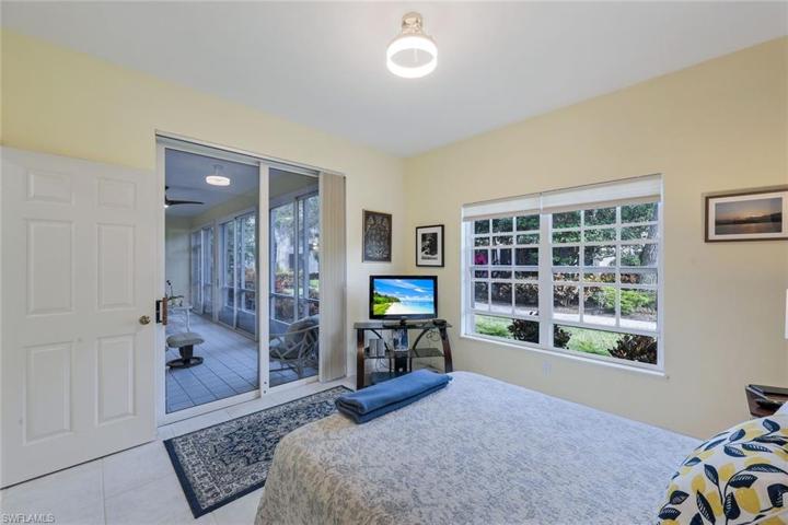 166 Via Perignon # 2, NAPLES FL 34119