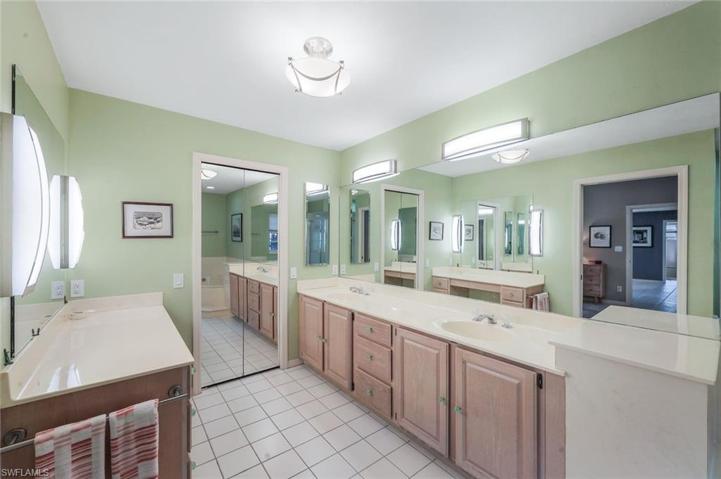 166 Via Perignon # 2, NAPLES FL 34119