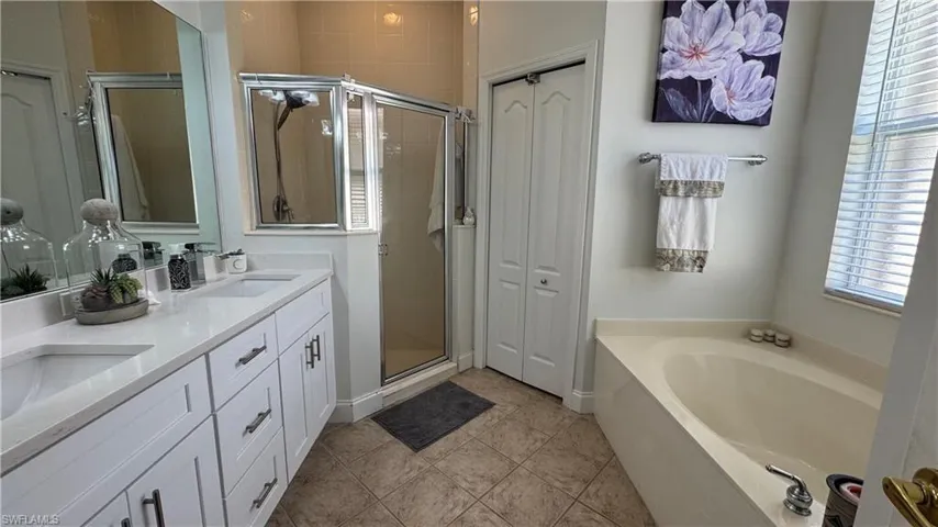 13672 Troia Dr, Estero, Florida 33928